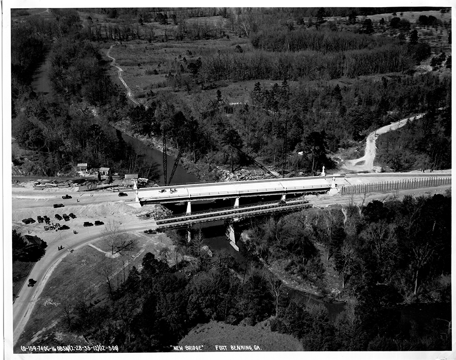 935 in back-1923 trestle ridge in front, footings to pre-1923 bridge at water level
